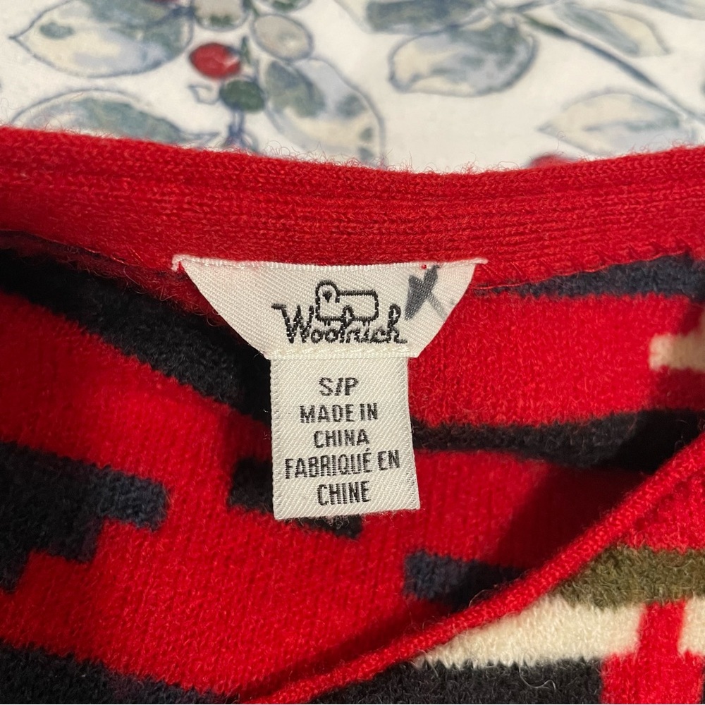 Woolrich Wool Blend Aztec Print Southwestern Sweater - Picture 9 of 13